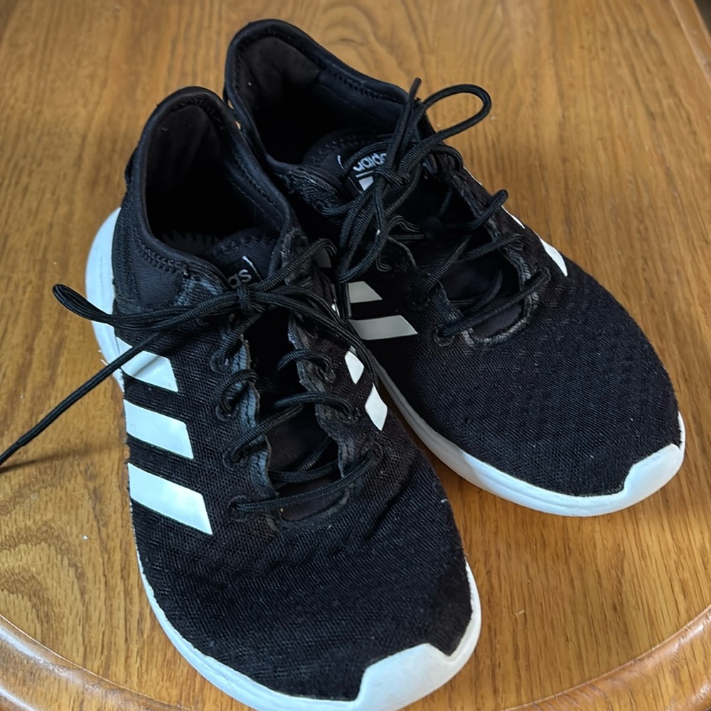 Adidas cloud foam black and white size 7 running shoes.
